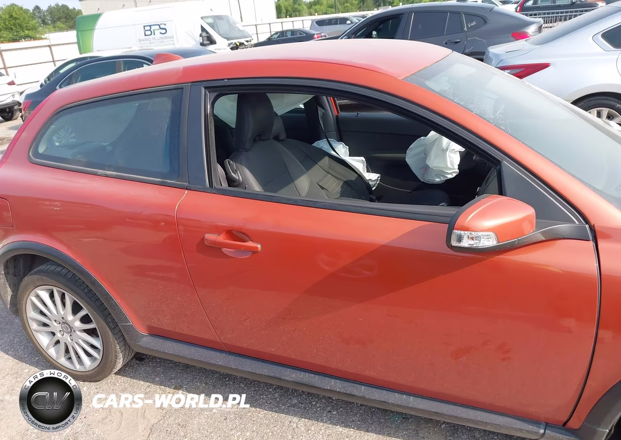 2012 Volvo C30 Platinum-Premier Plus-R-Design-R-Design Platinum-R-Design Premier Plus-T5 VIN:YV1672MK9C2285362 - 13