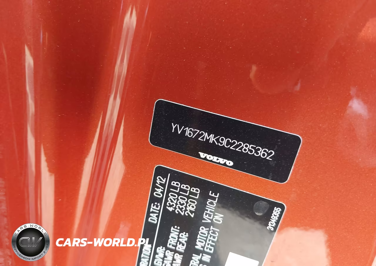 2012 Volvo C30 Platinum-Premier Plus-R-Design-R-Design Platinum-R-Design Premier Plus-T5 VIN:YV1672MK9C2285362 - 9