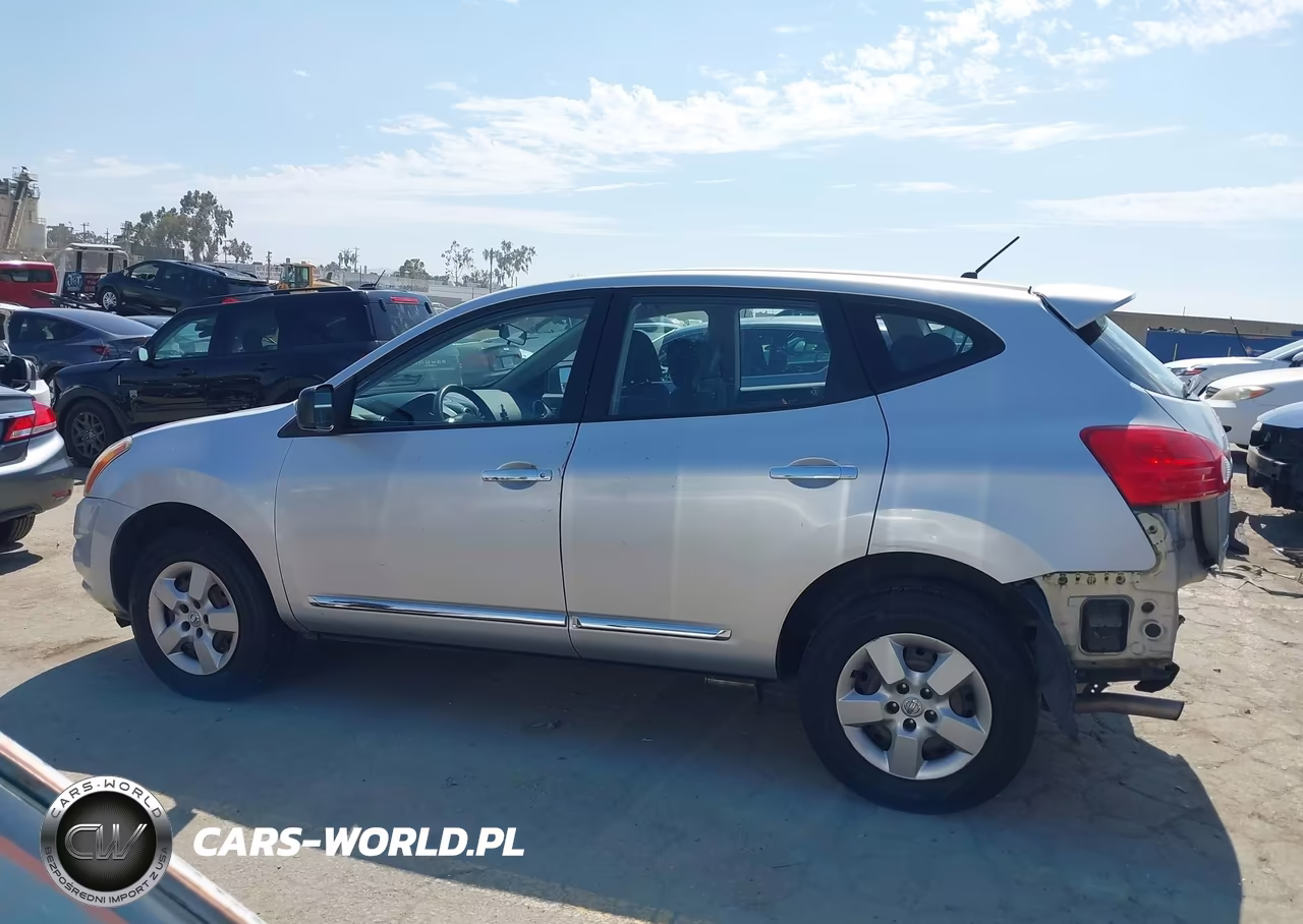 2013 Nissan Rogue S VIN:JN8AS5MV1DW139014 - 15