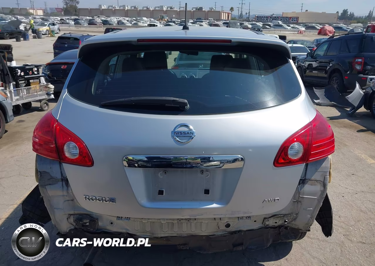 2013 Nissan Rogue S VIN:JN8AS5MV1DW139014 - 17