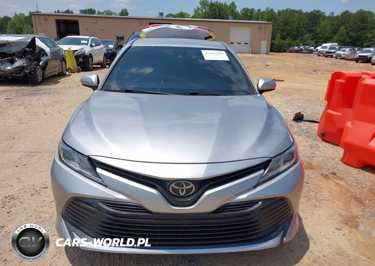 2019 Toyota Camry Le VIN:4T1B11HK3KU214313 - 13