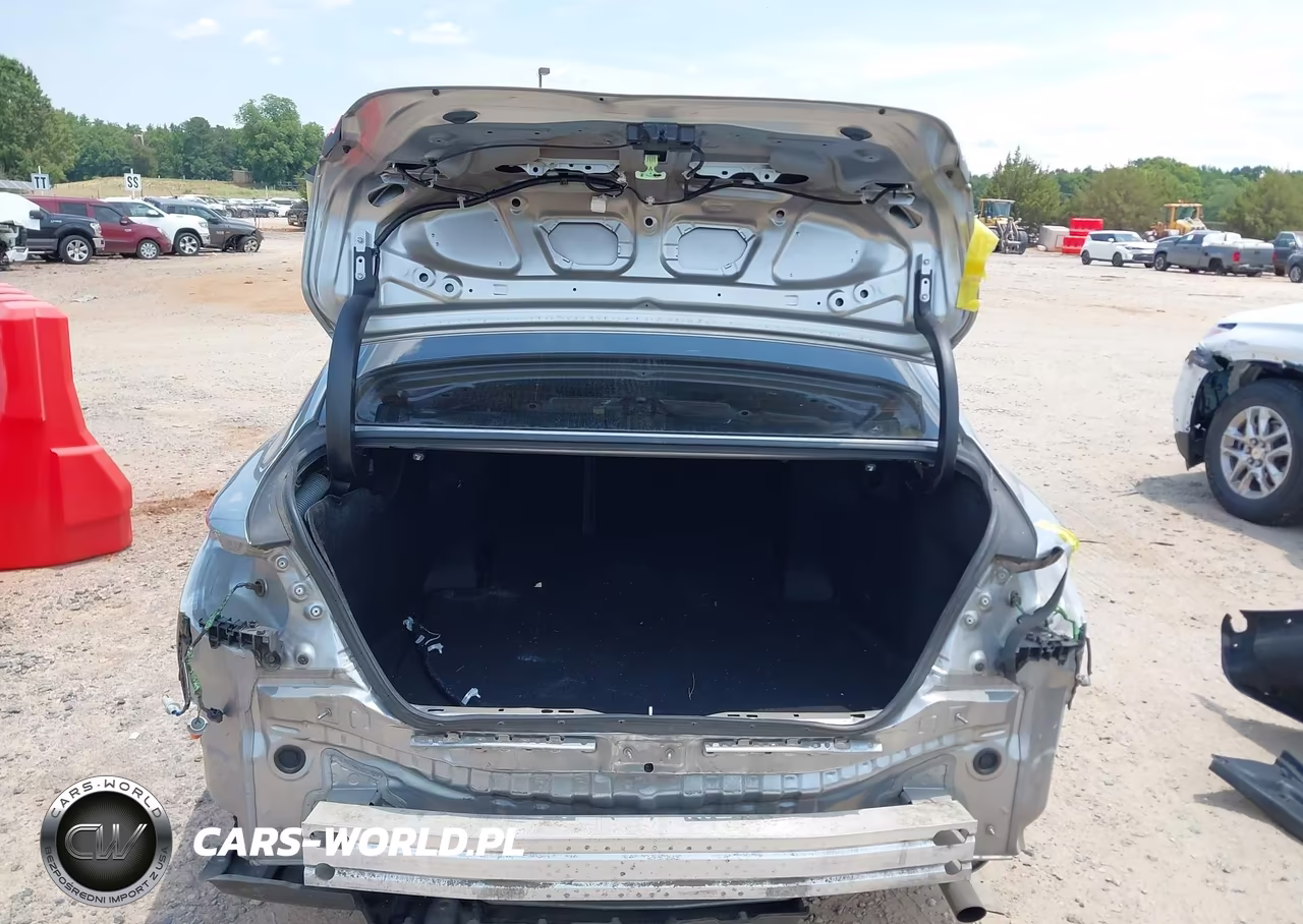 2019 Toyota Camry Le VIN:4T1B11HK3KU214313 - 6