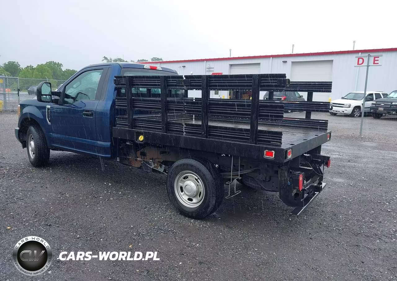 2017 Ford F-250 Xl-Xlt VIN:1FDBF2A6XHEE28965 - 3