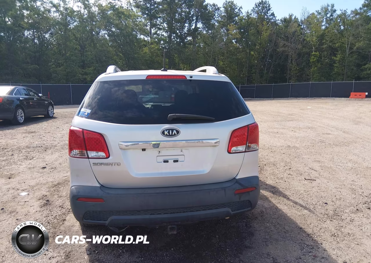 2012 Kia Sorento Lx VIN:5XYKT3A61CG205202 - 16