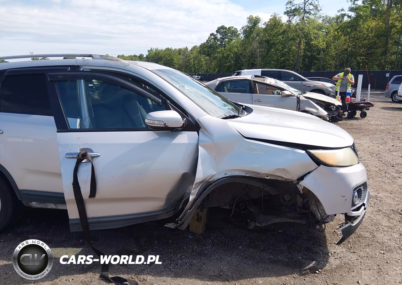 2012 Kia Sorento Lx VIN:5XYKT3A61CG205202 - 6