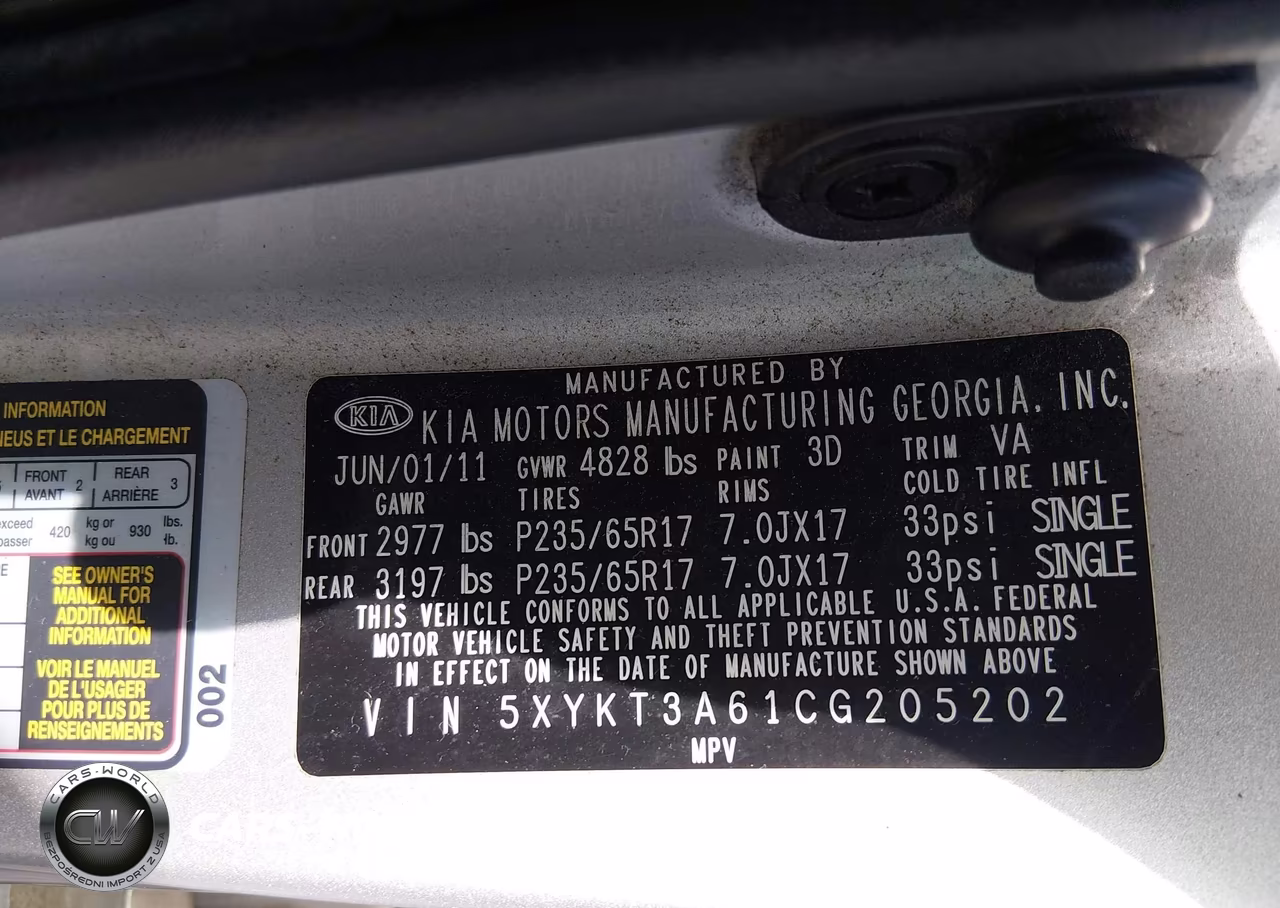 2012 Kia Sorento Lx VIN:5XYKT3A61CG205202 - 9
