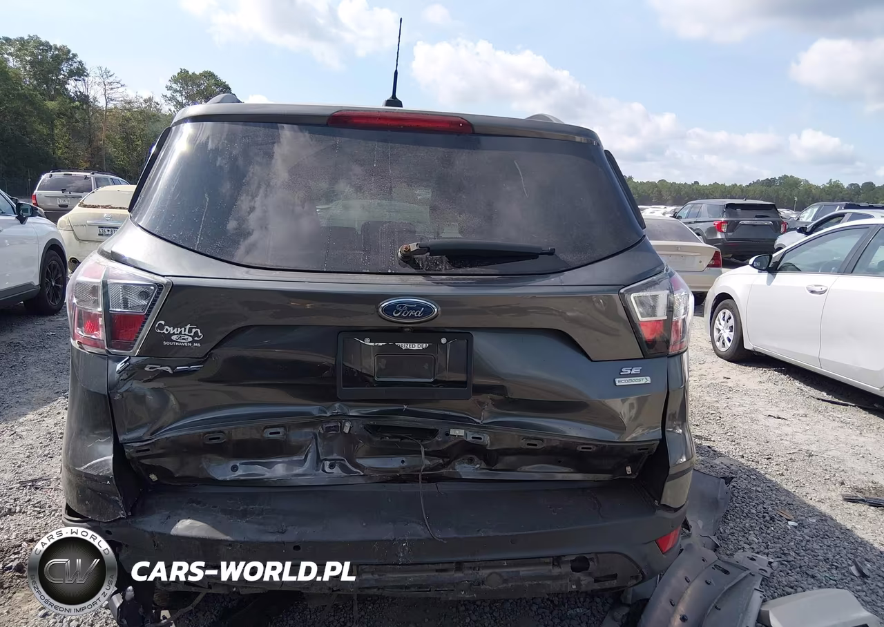 2017 Ford Escape Se VIN:1FMCU0GDXHUA88632 - 16