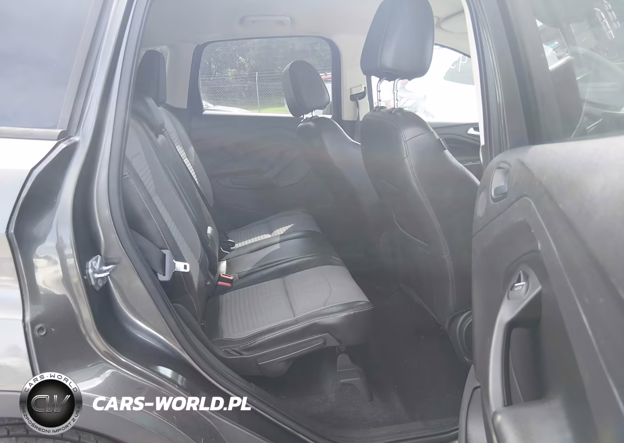 2017 Ford Escape Se VIN:1FMCU0GDXHUA88632 - 8