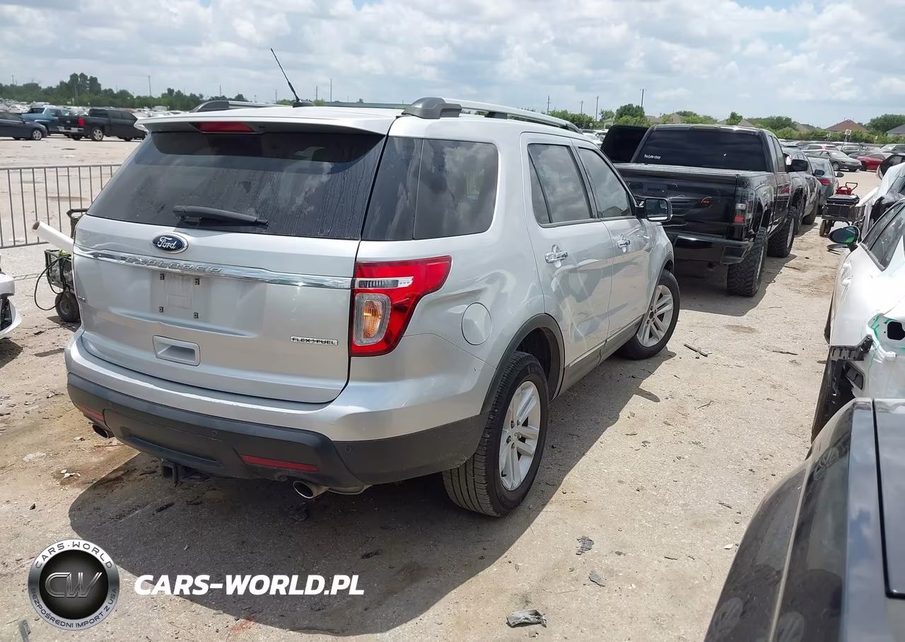 2013 Ford Explorer Xlt VIN:1FM5K7D8XDGC29268 - 4
