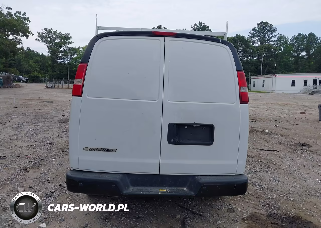 2019 Chevrolet Express 2500 Work Van VIN:1GCWGAFP0K1261870 - 16