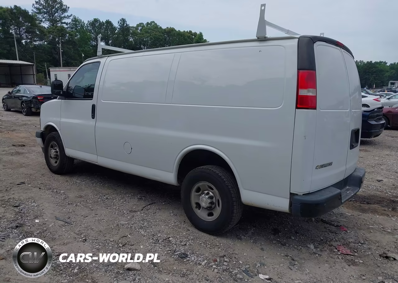 2019 Chevrolet Express 2500 Work Van VIN:1GCWGAFP0K1261870 - 3