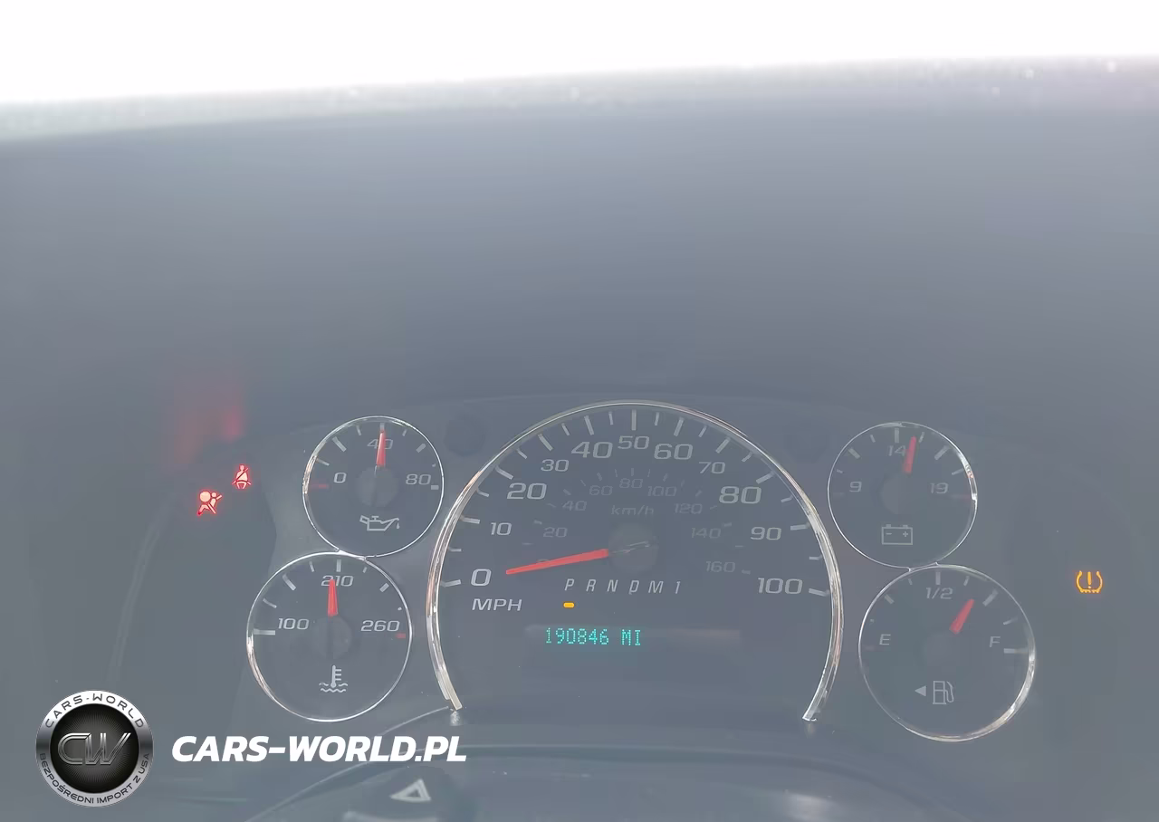 2019 Chevrolet Express 2500 Work Van VIN:1GCWGAFP0K1261870 - 7