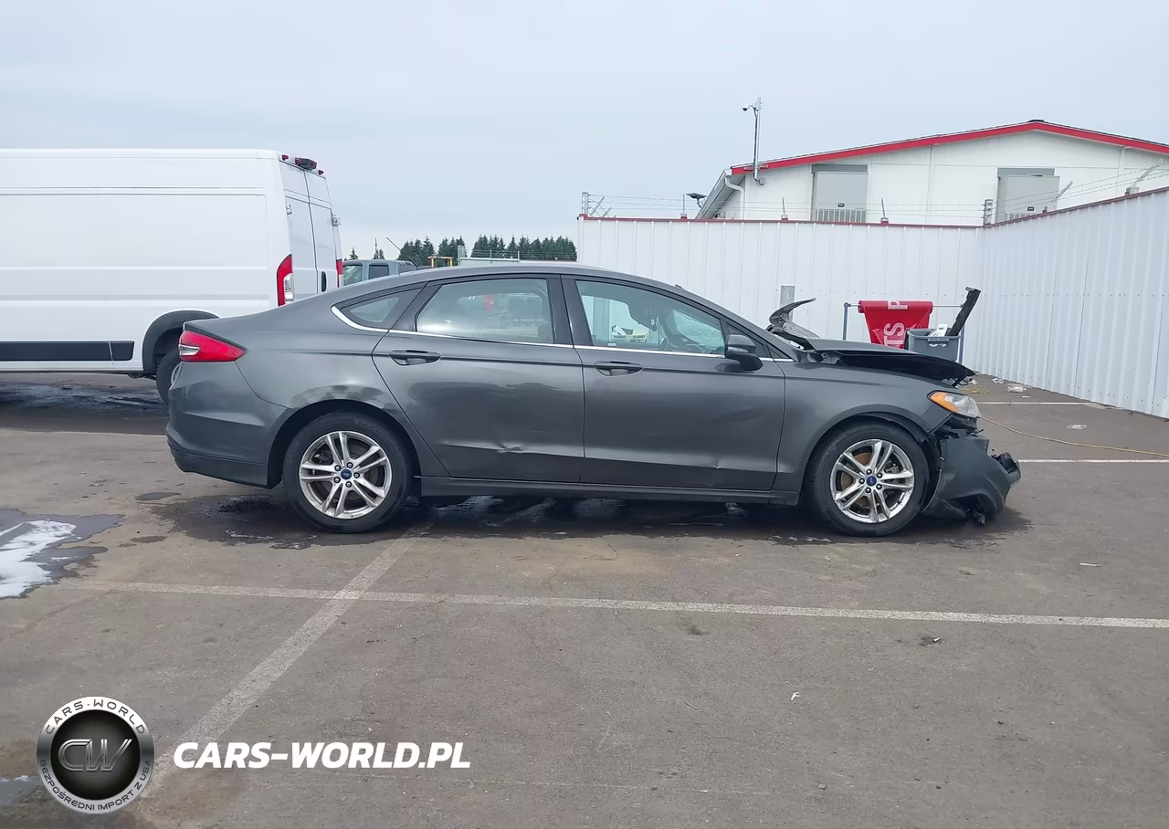 2018 Ford Fusion Se VIN:3FA6P0H71JR221878 - 13