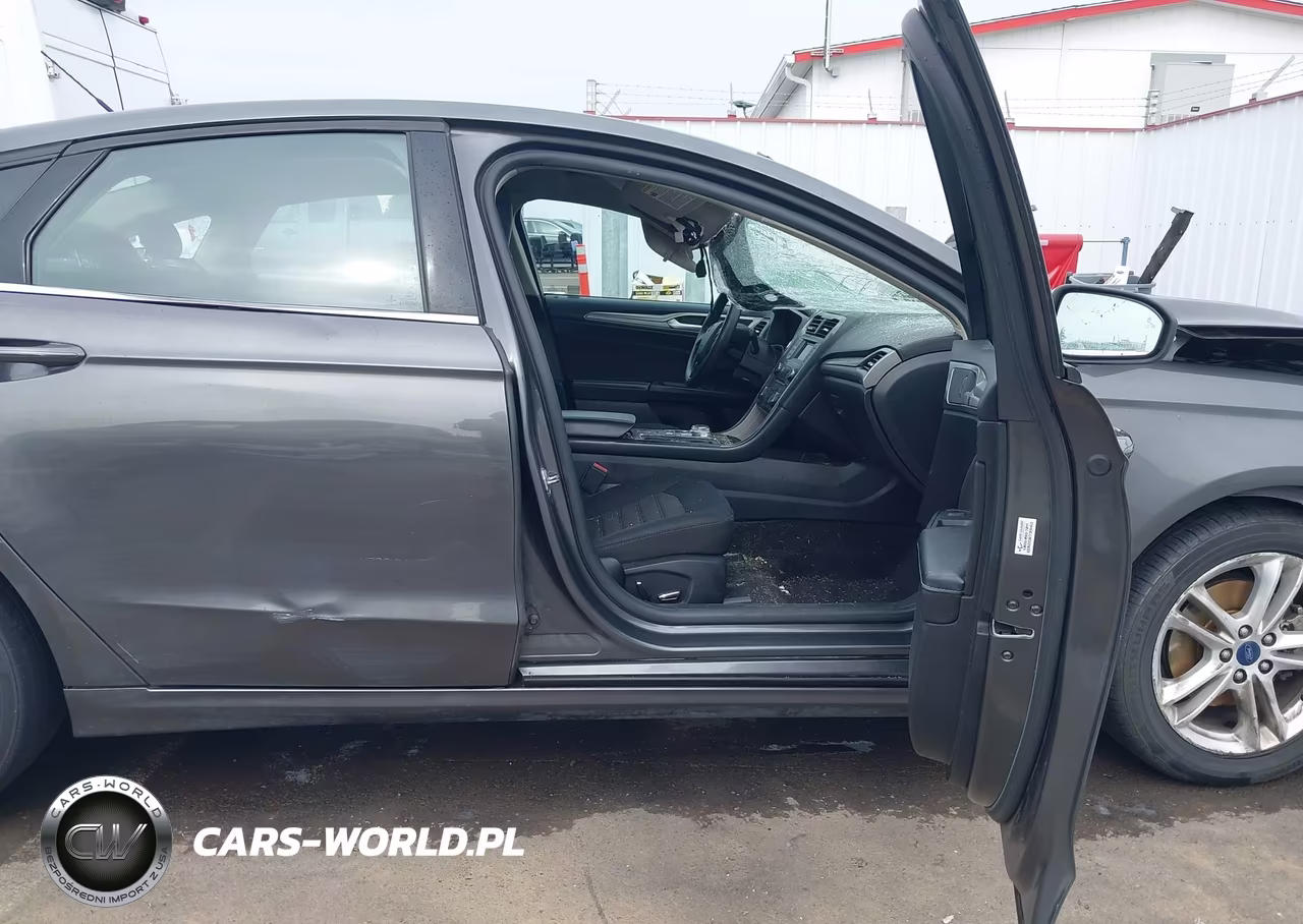 2018 Ford Fusion Se VIN:3FA6P0H71JR221878 - 5