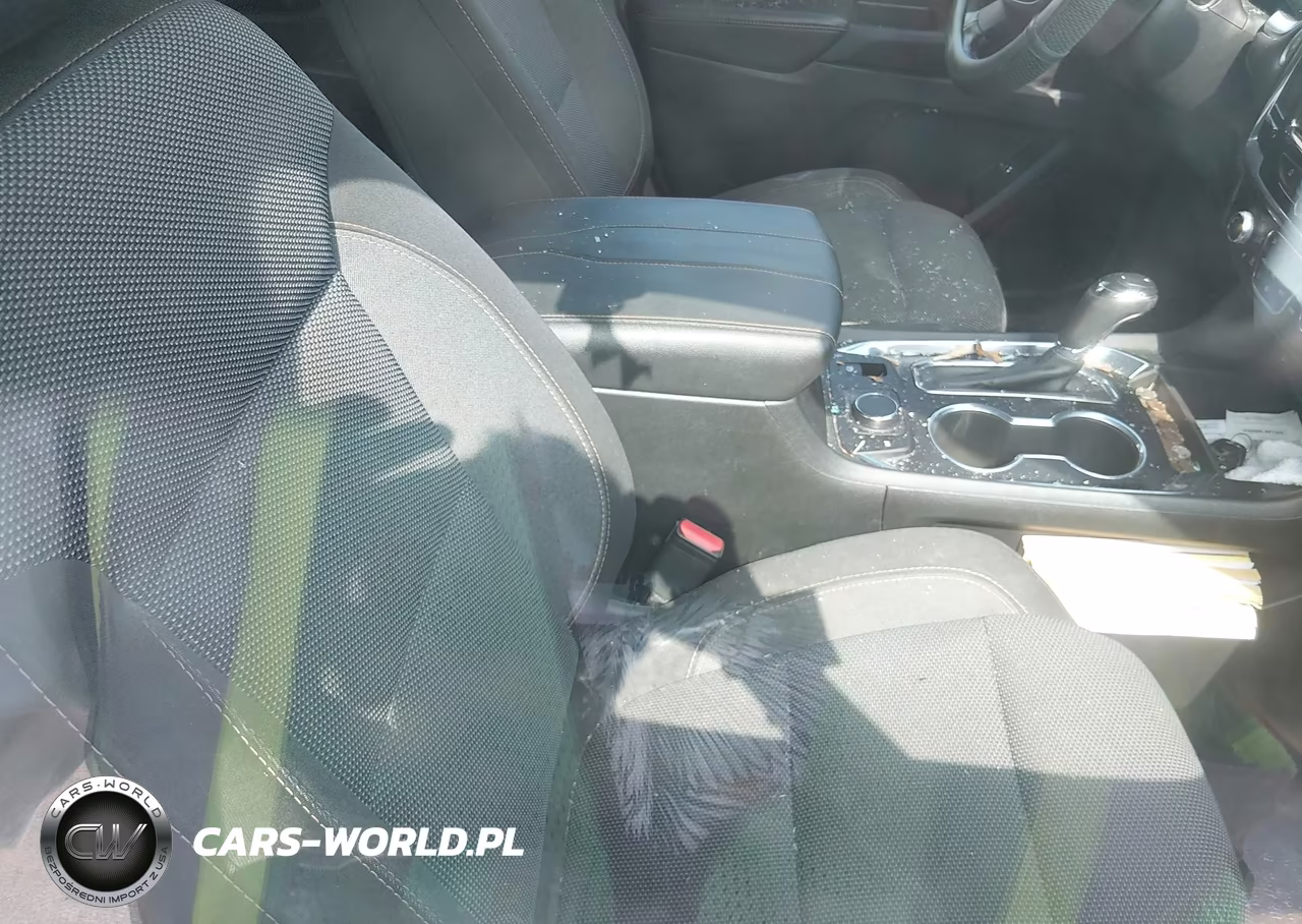 2018 Chevrolet Traverse Lt Cloth VIN:1GNERGKW8JJ171376 - 5