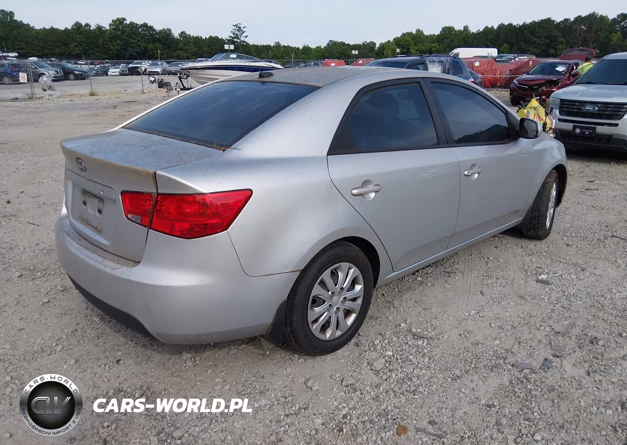 2013 Kia Forte Lx VIN:KNAFT4A25D5725754 - 4