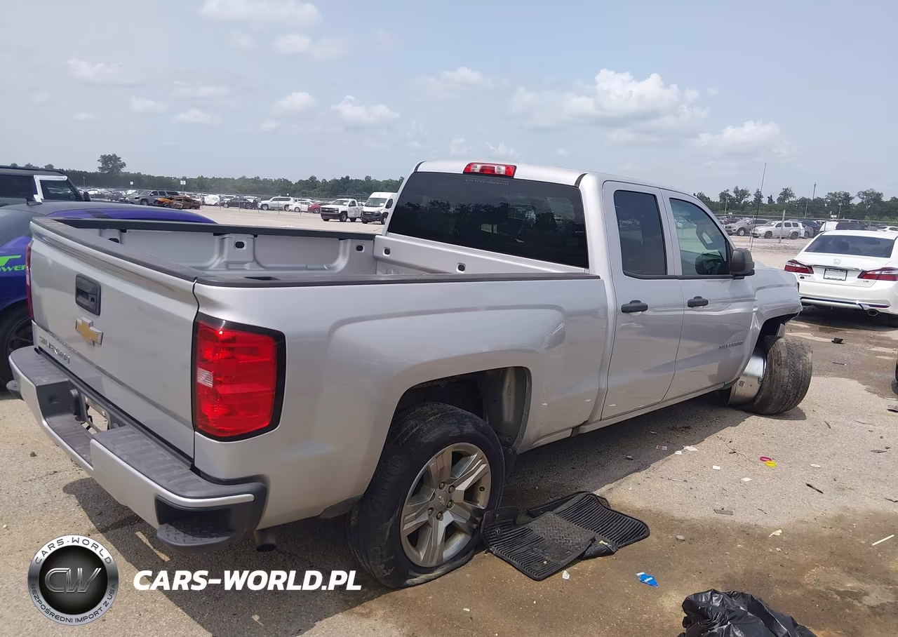 2016 Chevrolet Silverado 1500 Custom VIN:1GCRCPEC4GZ228812 - 4