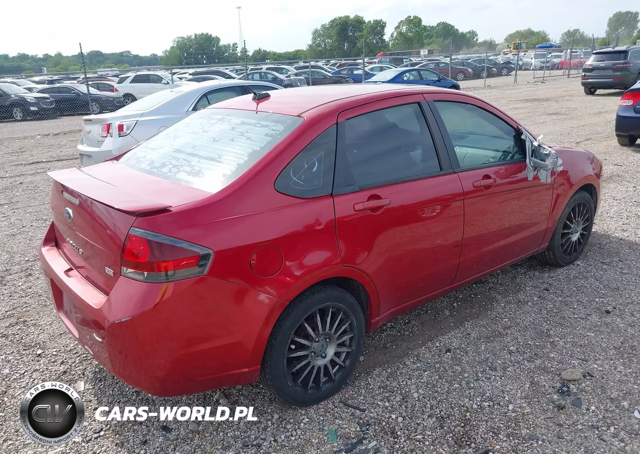 2011 Ford Focus Ses VIN:1FAHP3GN9BW148462 - 4