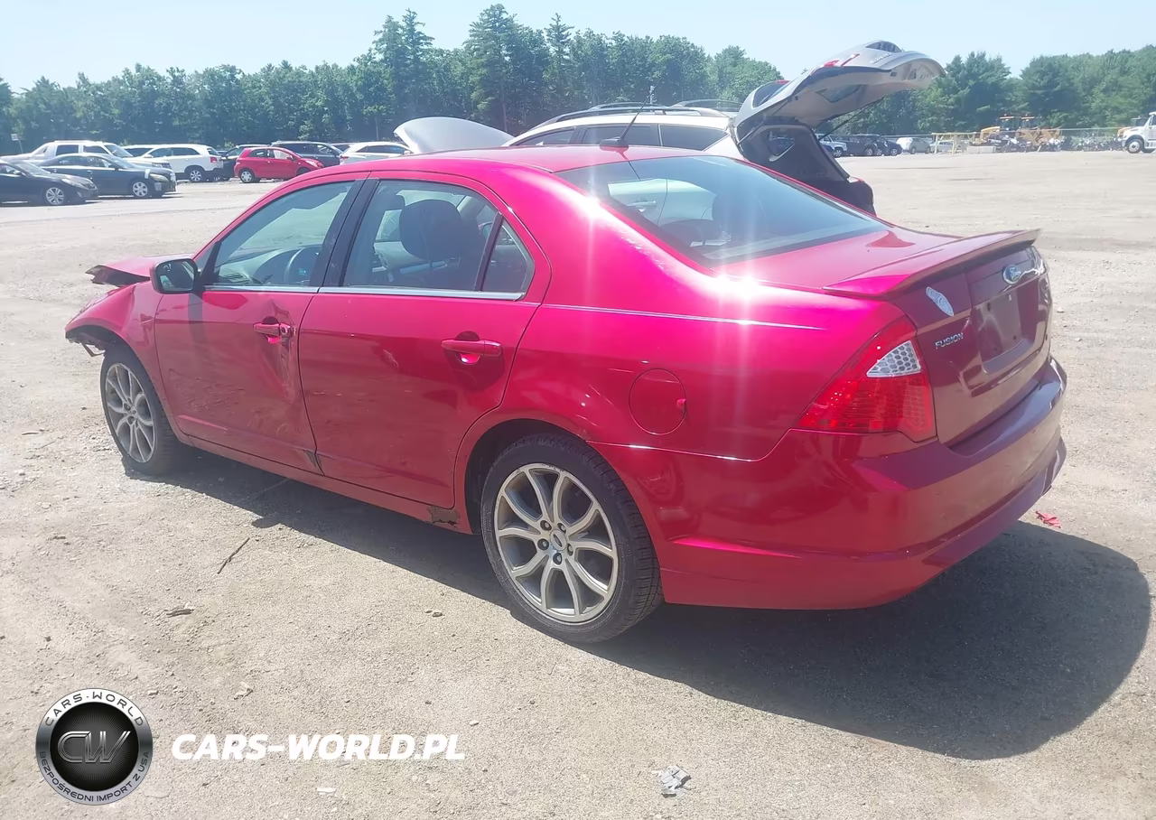2012 Ford Fusion Se VIN:3FAHP0HA0CR173247 - 3