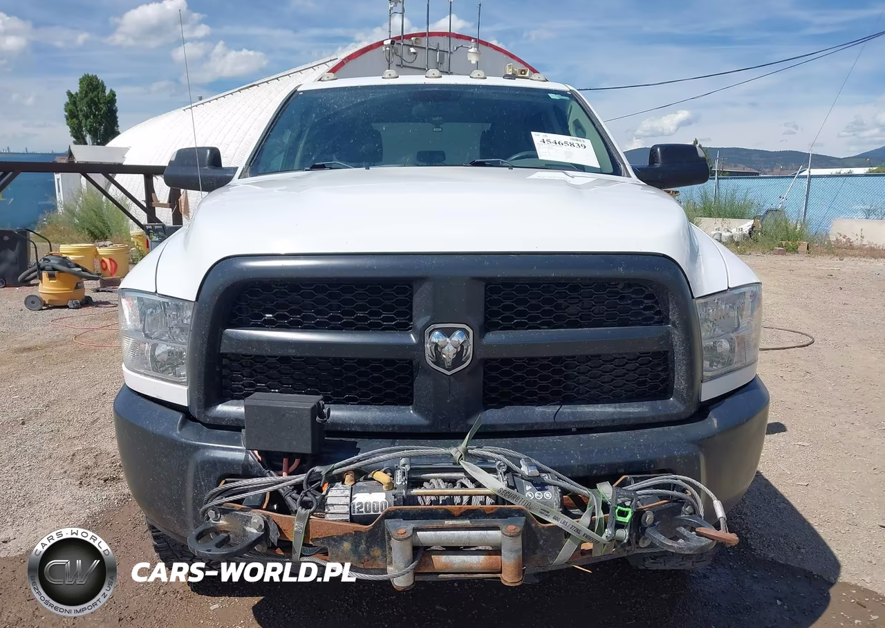 2017 Ram 2500 Tradesman 4X4 6'4 Box VIN:3C6UR5CL0HG685674 - 13