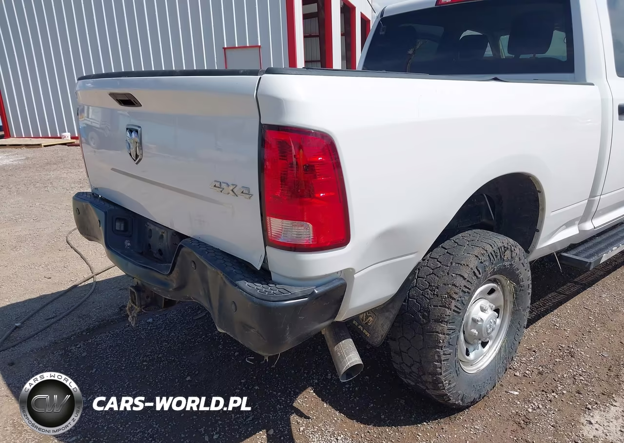 2017 Ram 2500 Tradesman 4X4 6'4 Box VIN:3C6UR5CL0HG685674 - 6