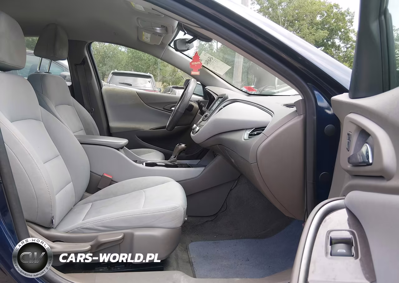 2016 Chevrolet Malibu Ls VIN:1G1ZB5ST6GF294638 - 5