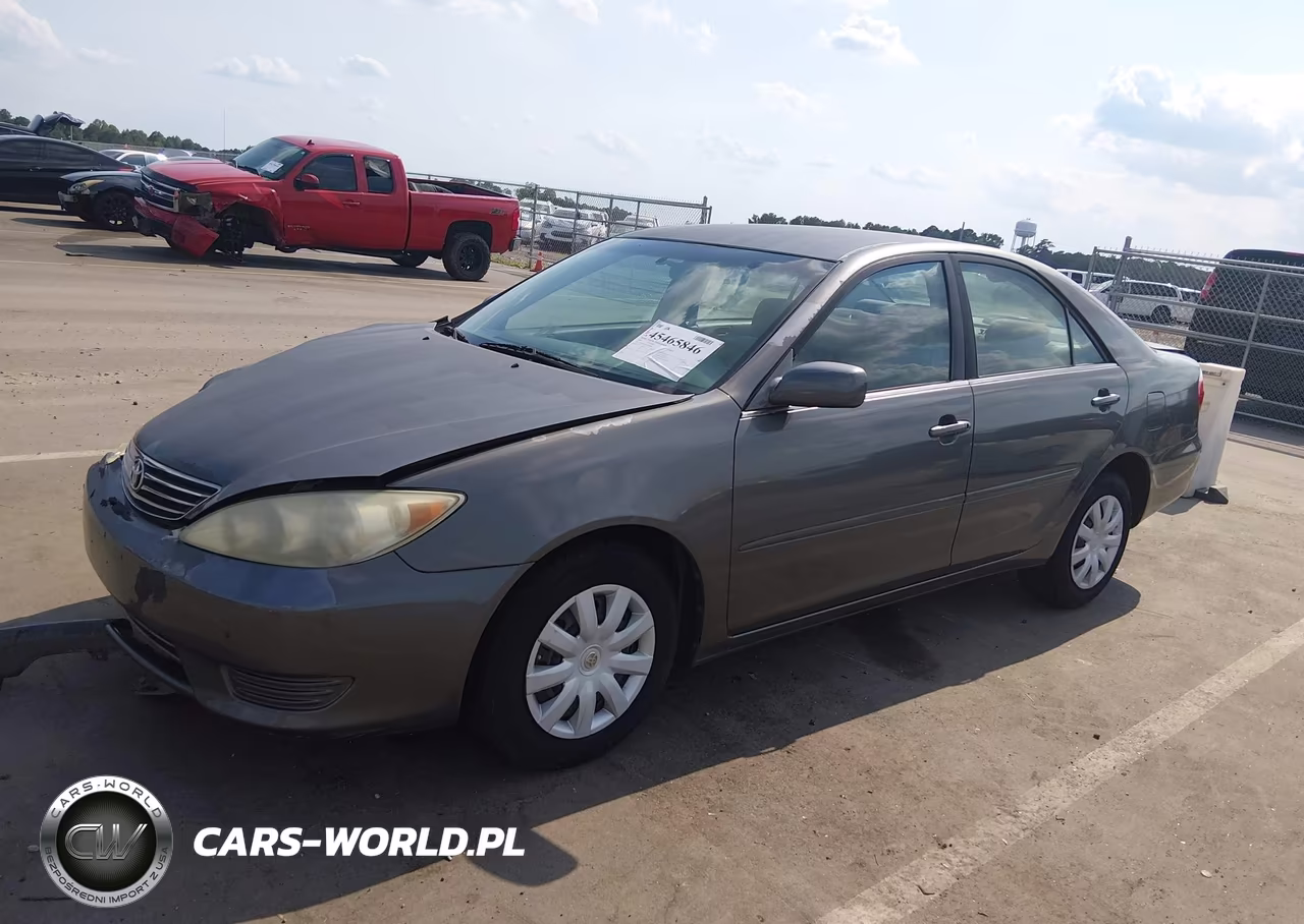 2005 Toyota Camry Le VIN:4T1BE32K95U985369 - 2
