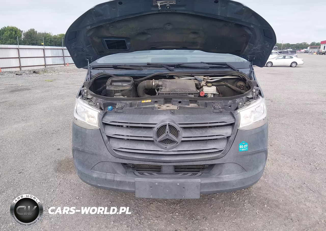 2019 Mercedes-Benz Sprinter 2500 Standard Roof V6 VIN:WD4PF0CD4KP035104 - 10