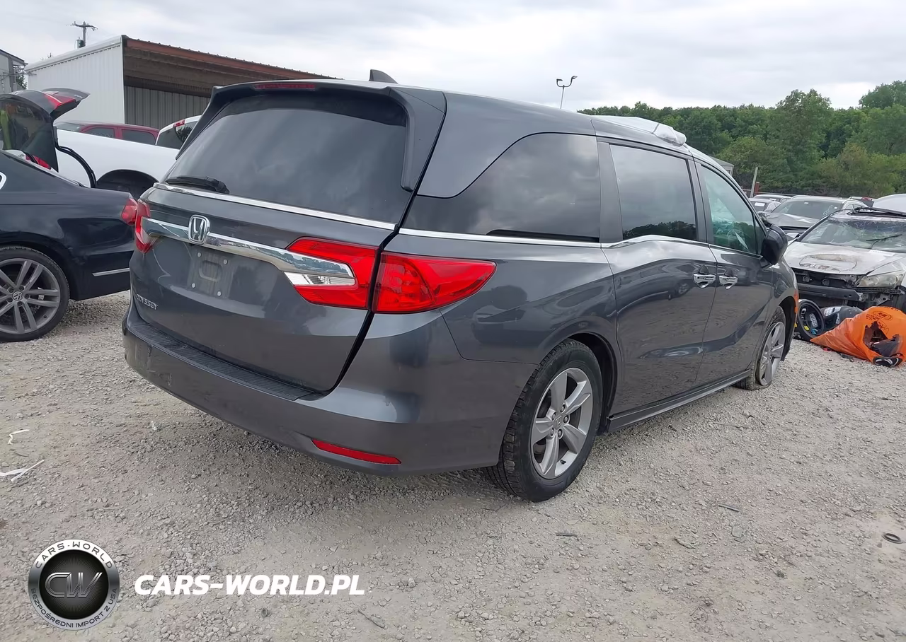 2018 Honda Odyssey Ex-L VIN:5FNRL6H77JB008926 - 4