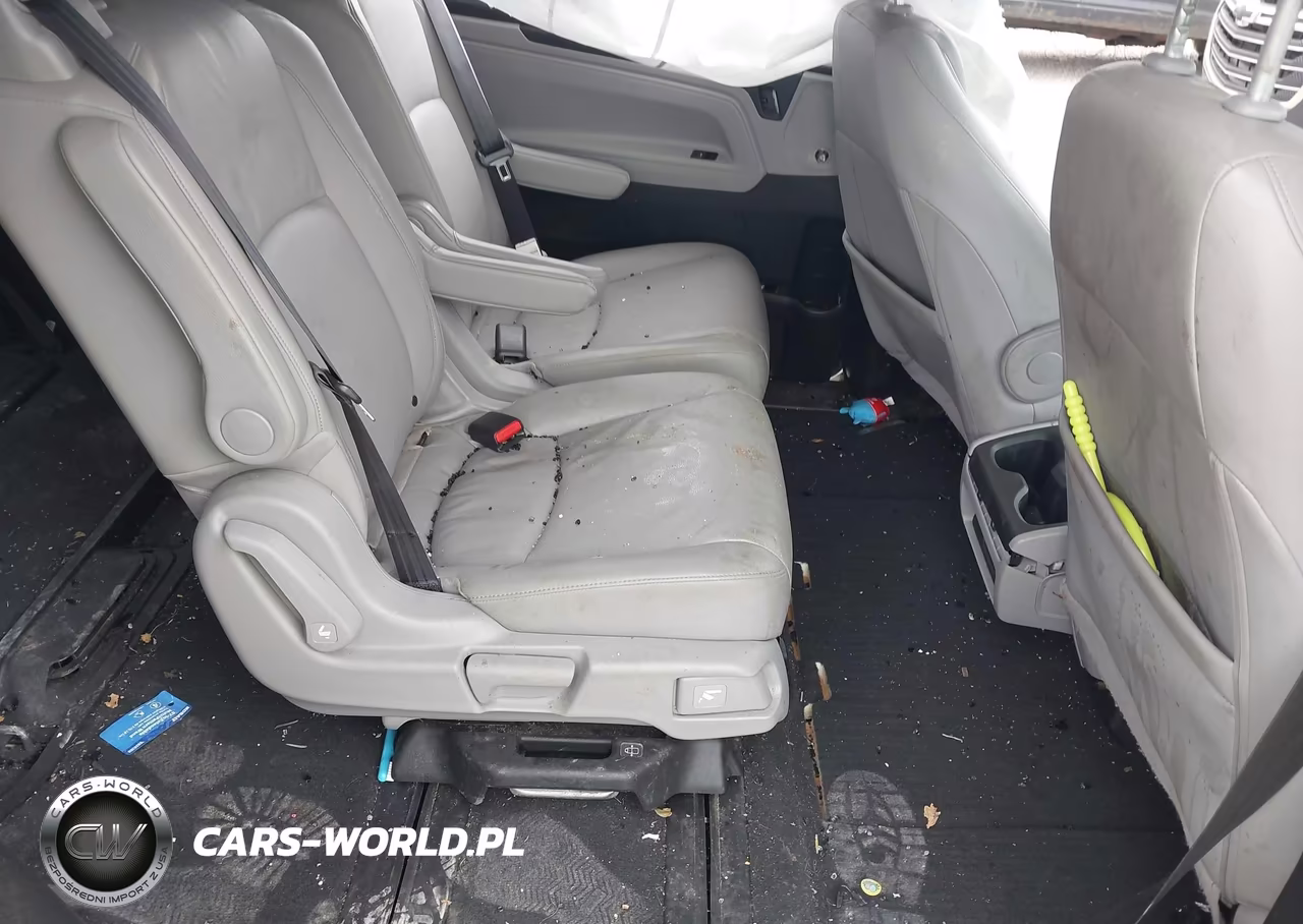2018 Honda Odyssey Ex-L VIN:5FNRL6H77JB008926 - 8