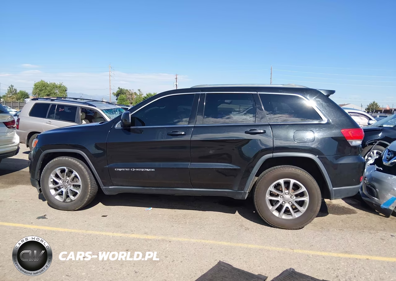 2014 Jeep Grand Cherokee Laredo VIN:1C4RJFAG8EC220088 - 14