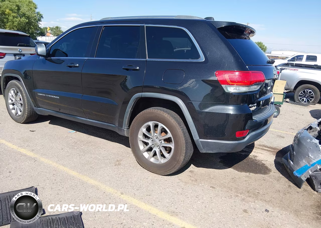 2014 Jeep Grand Cherokee Laredo VIN:1C4RJFAG8EC220088 - 3