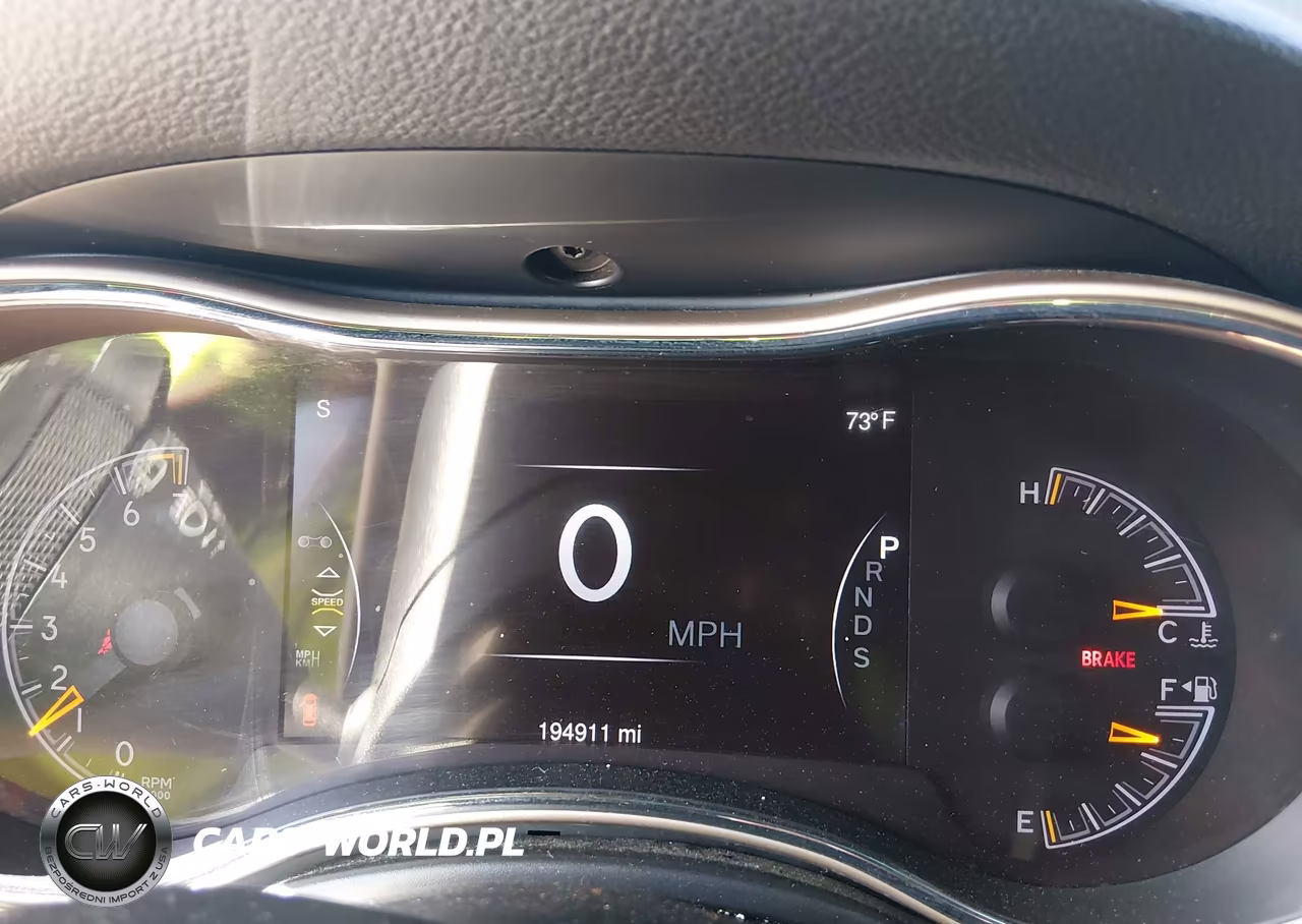 2014 Jeep Grand Cherokee Laredo VIN:1C4RJFAG8EC220088 - 7