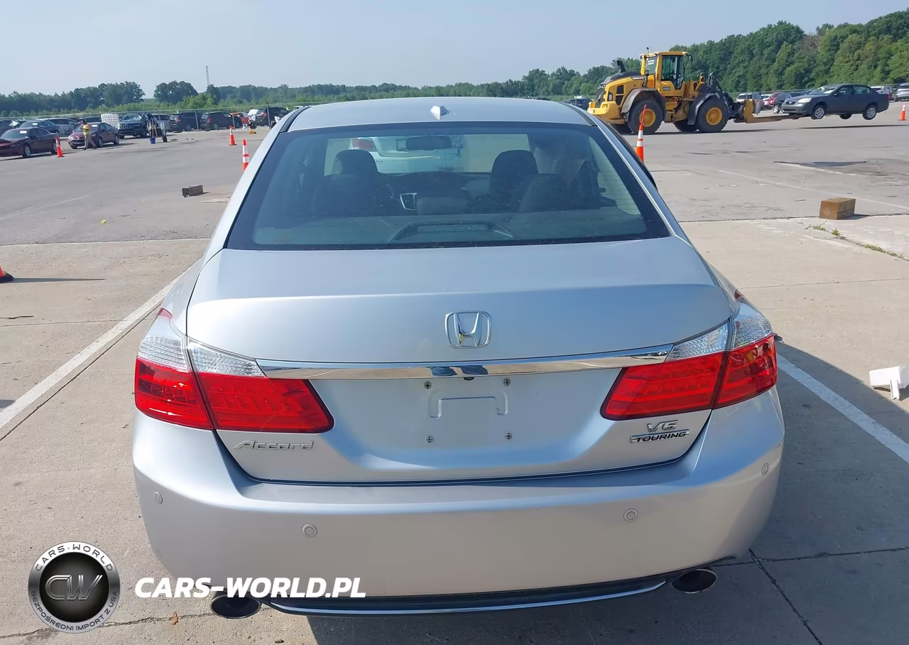 2013 Honda Accord Touring VIN:1HGCR3F93DA033781 - 16