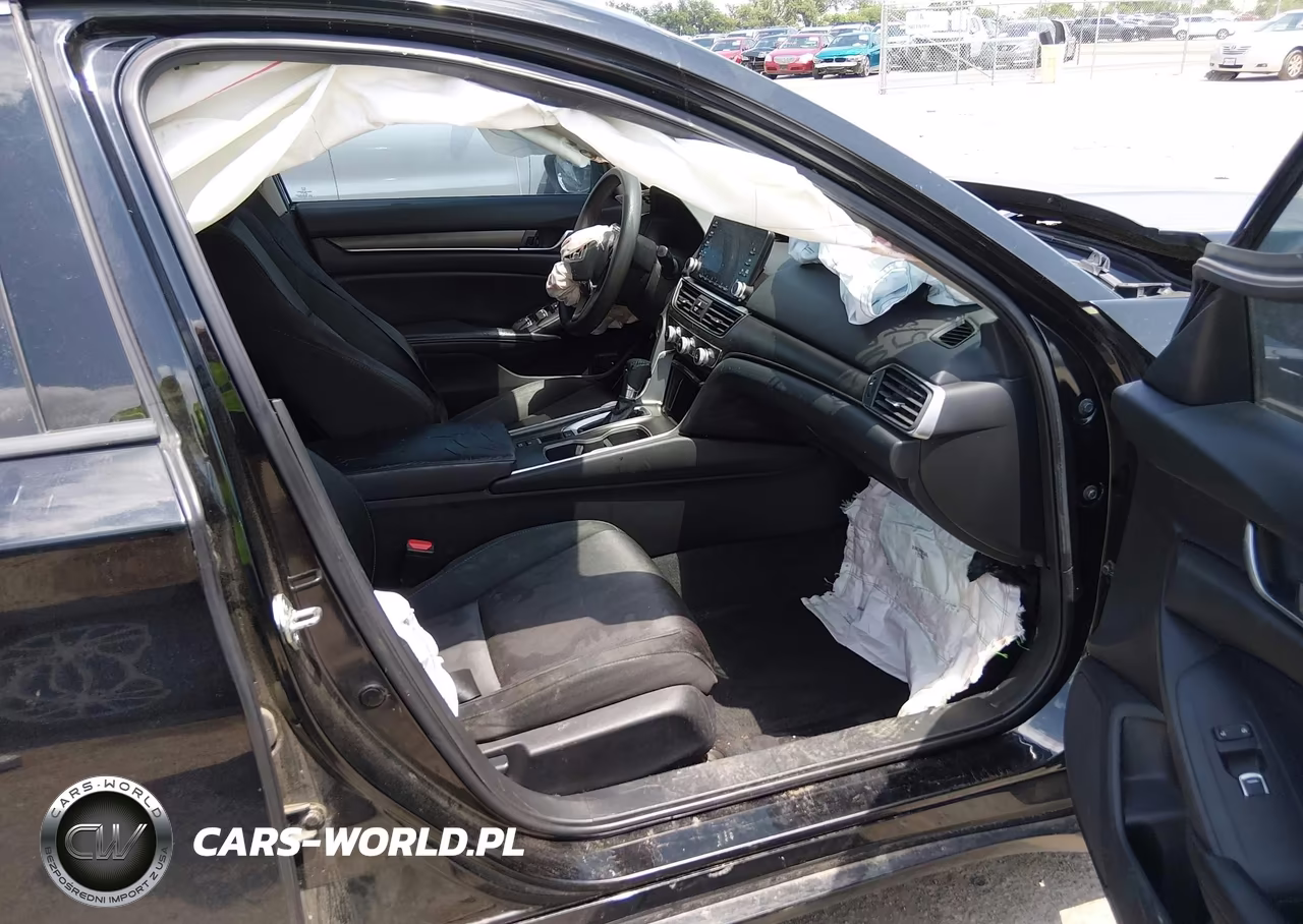 2018 Honda Accord Lx VIN:1HGCV1F15JA267622 - 5