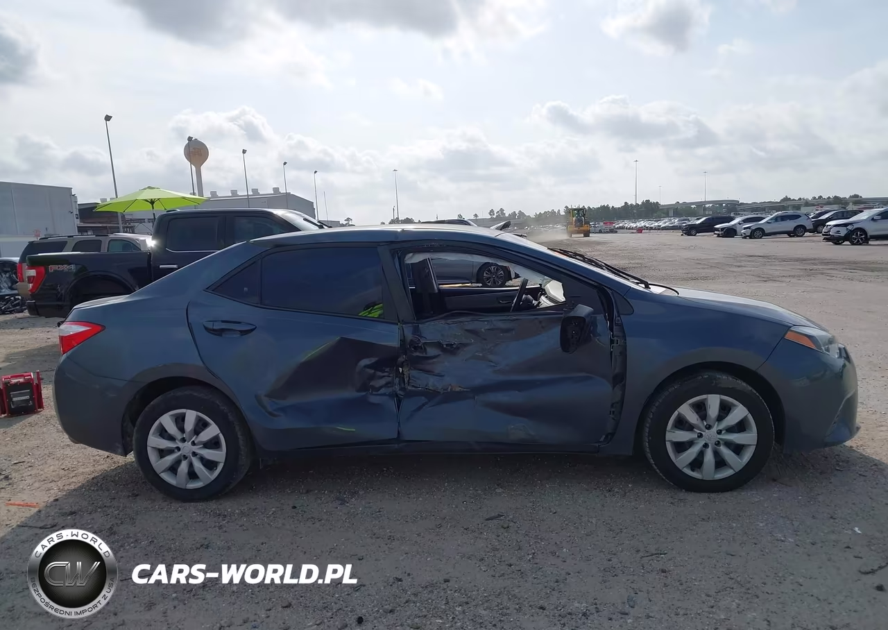 2016 Toyota Corolla Le VIN:5YFBURHE1GP486108 - 13