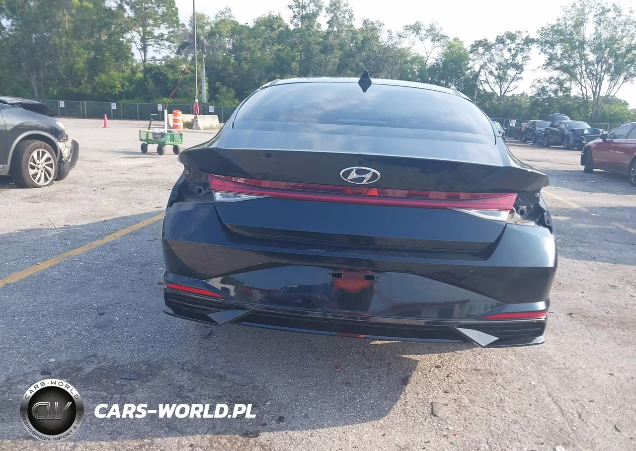 2022 Hyundai Elantra Sel VIN:5NPLN4AG1NH058825 - 17