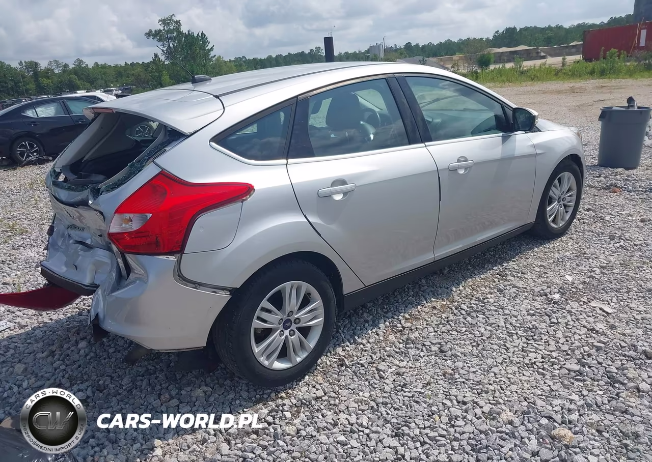 2012 Ford Focus Sel VIN:1FAHP3M26CL317110 - 4