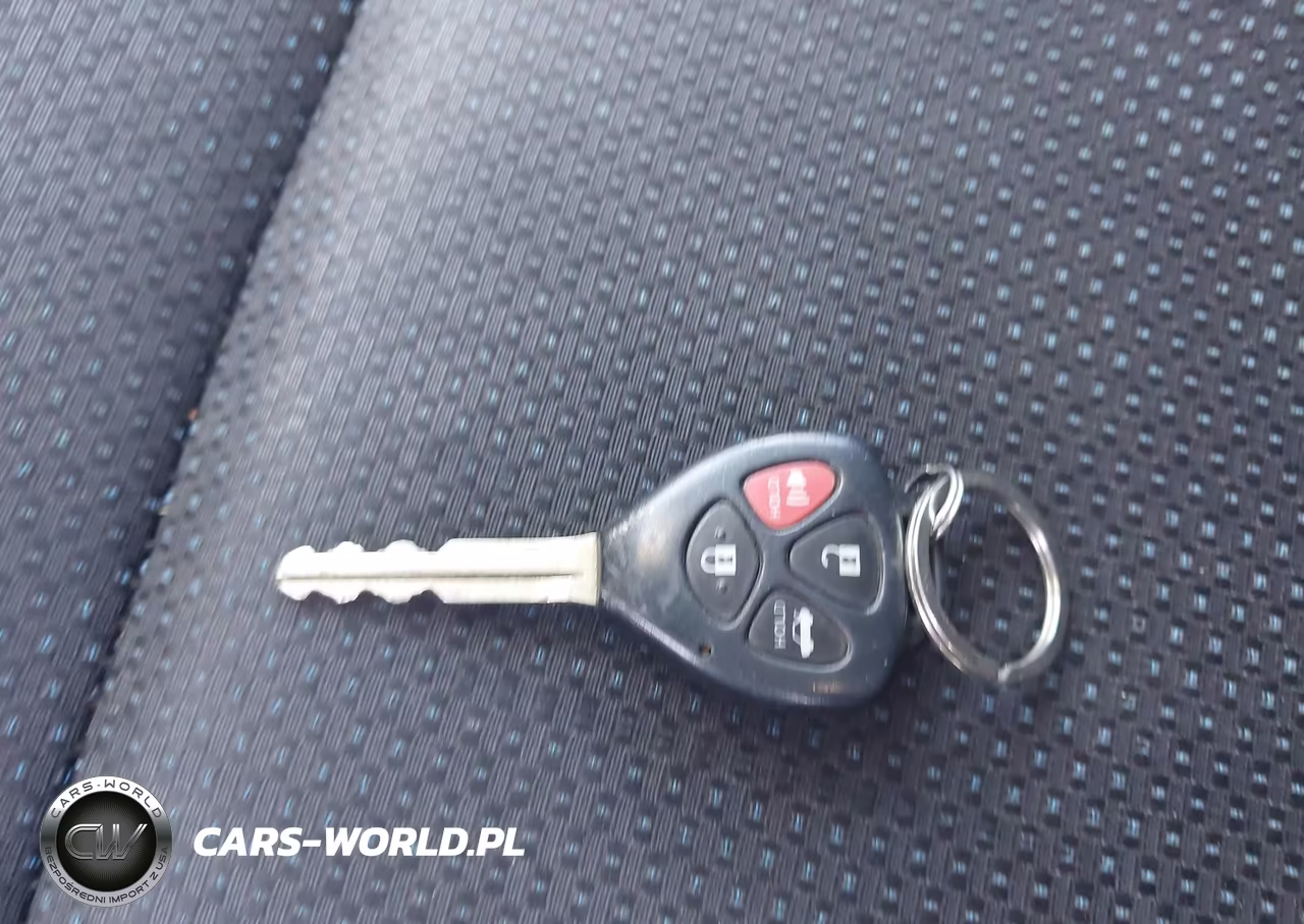 2010 Toyota Corolla S VIN:2T1BU4EE4AC448371 - 11