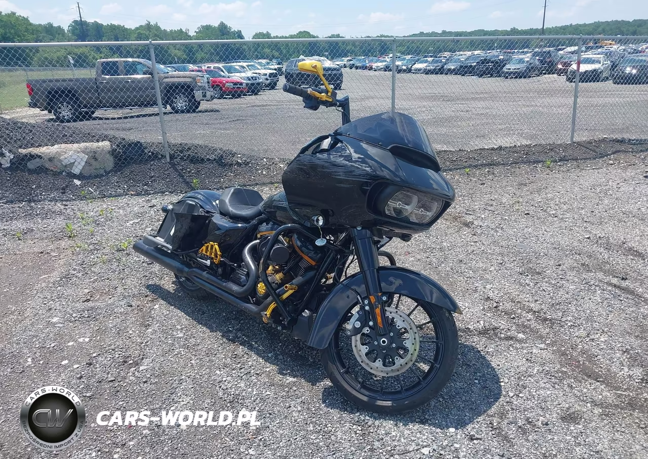 2018 Harley-Davidson Fltrxs Road Glide Special