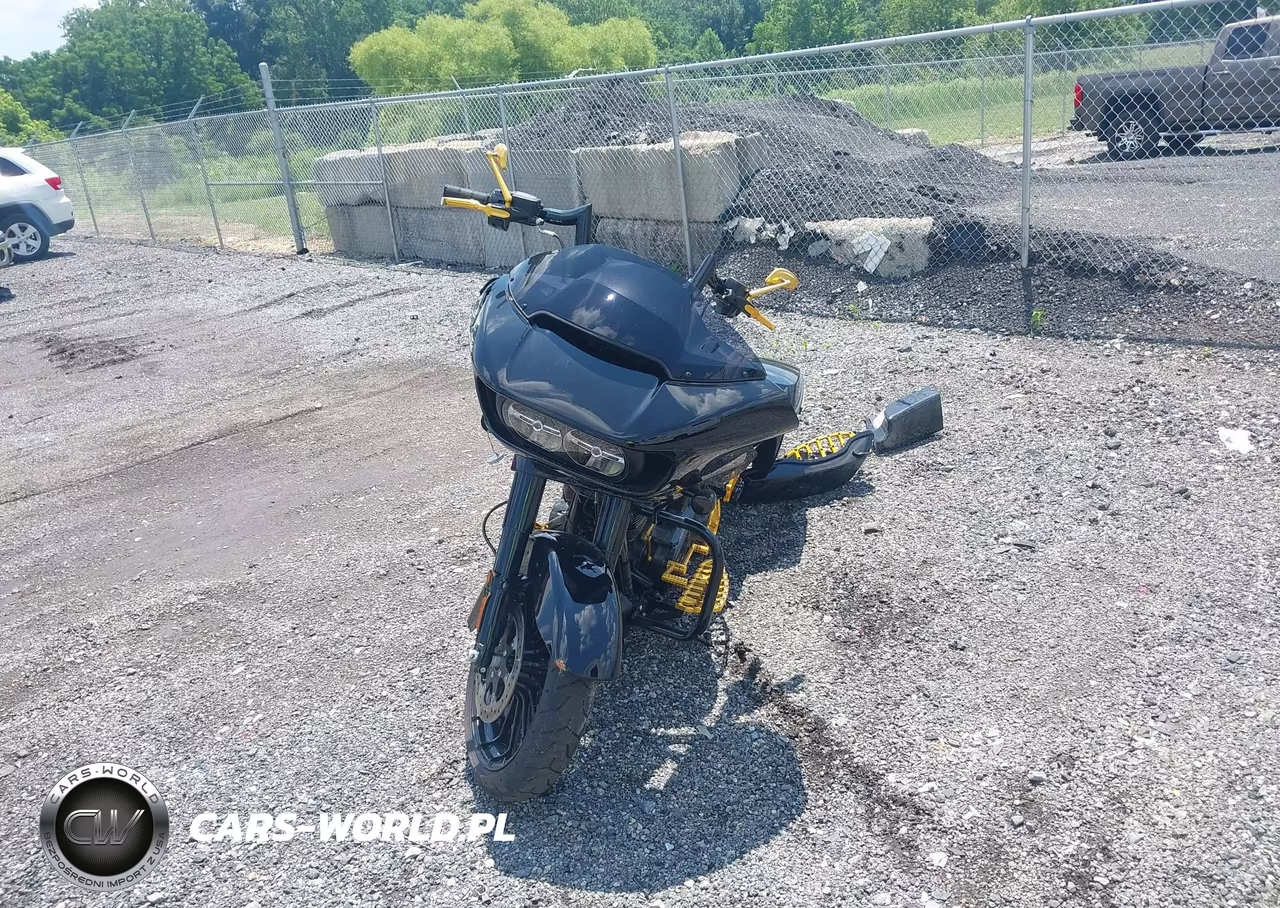 2018 Harley-Davidson Fltrxs Road Glide Special VIN:1HD1KTC19JB685107 - 5