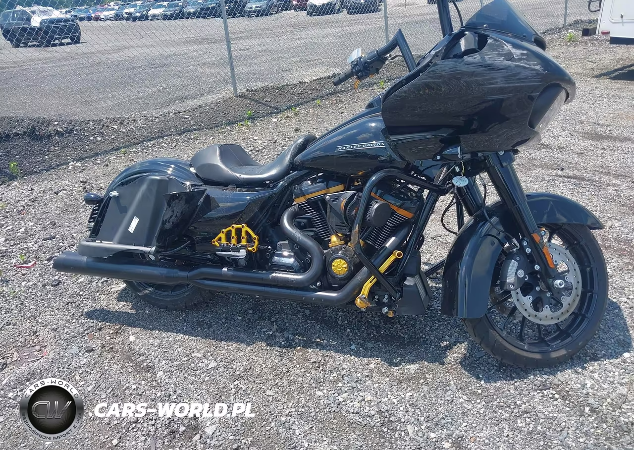 2018 Harley-Davidson Fltrxs Road Glide Special VIN:1HD1KTC19JB685107 - 8