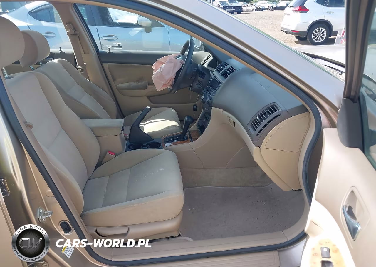 2004 Honda Accord 2.4 Ex VIN:1HGCM56624A117364 - 5