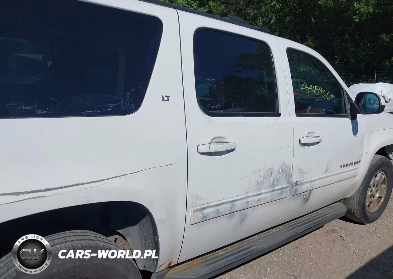 2013 Chevrolet Suburban Lt VIN:1GNSKJE77DR337496 - 13