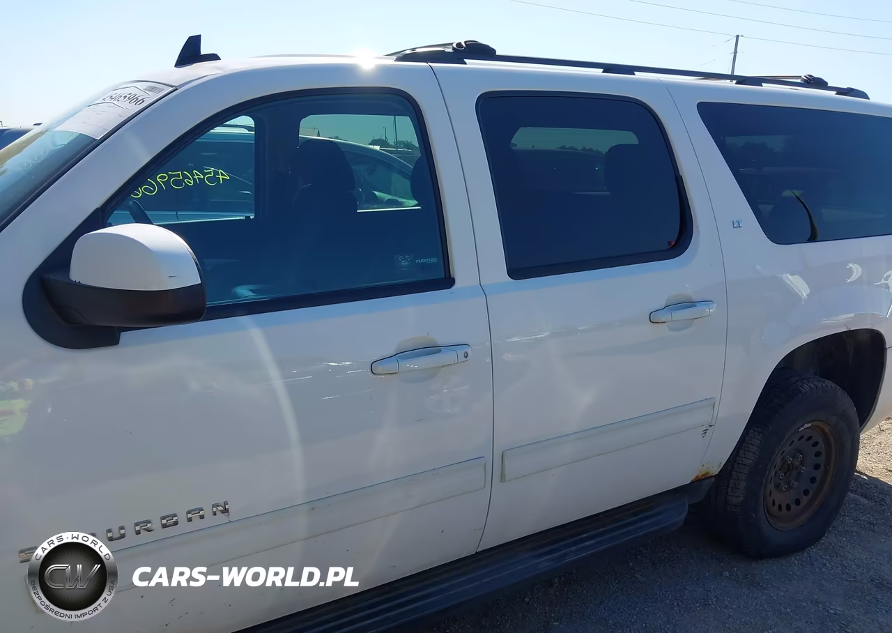 2013 Chevrolet Suburban Lt VIN:1GNSKJE77DR337496 - 14