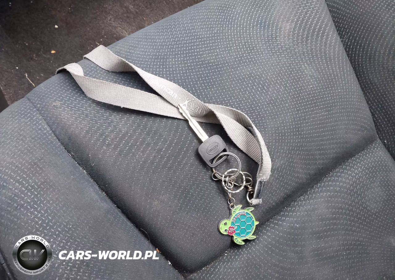 2010 Toyota Yaris VIN:JTDBT4K39A4067687 - 11