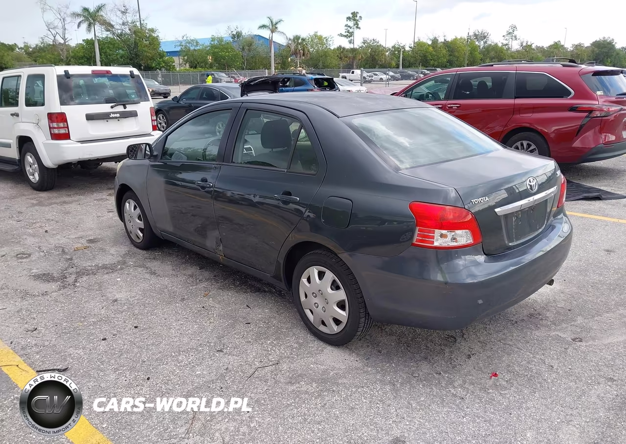 2010 Toyota Yaris VIN:JTDBT4K39A4067687 - 3