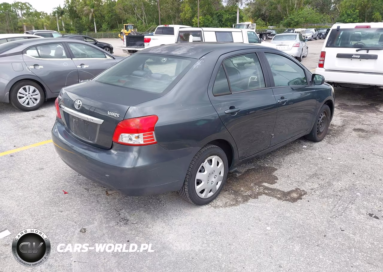2010 Toyota Yaris VIN:JTDBT4K39A4067687 - 4