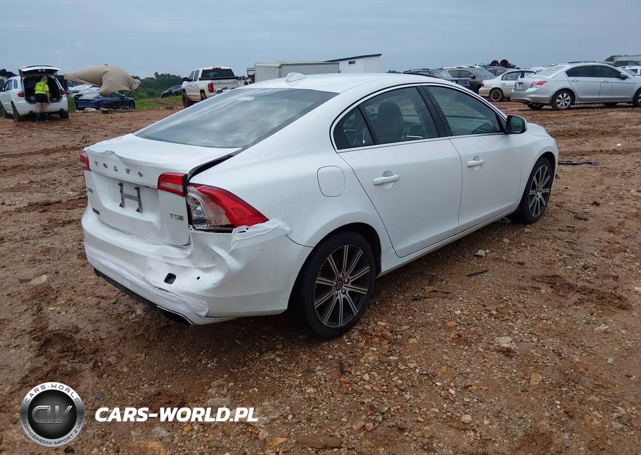 2017 Volvo S60 Inscription T5 VIN:LYV402HK8HB126155 - 4