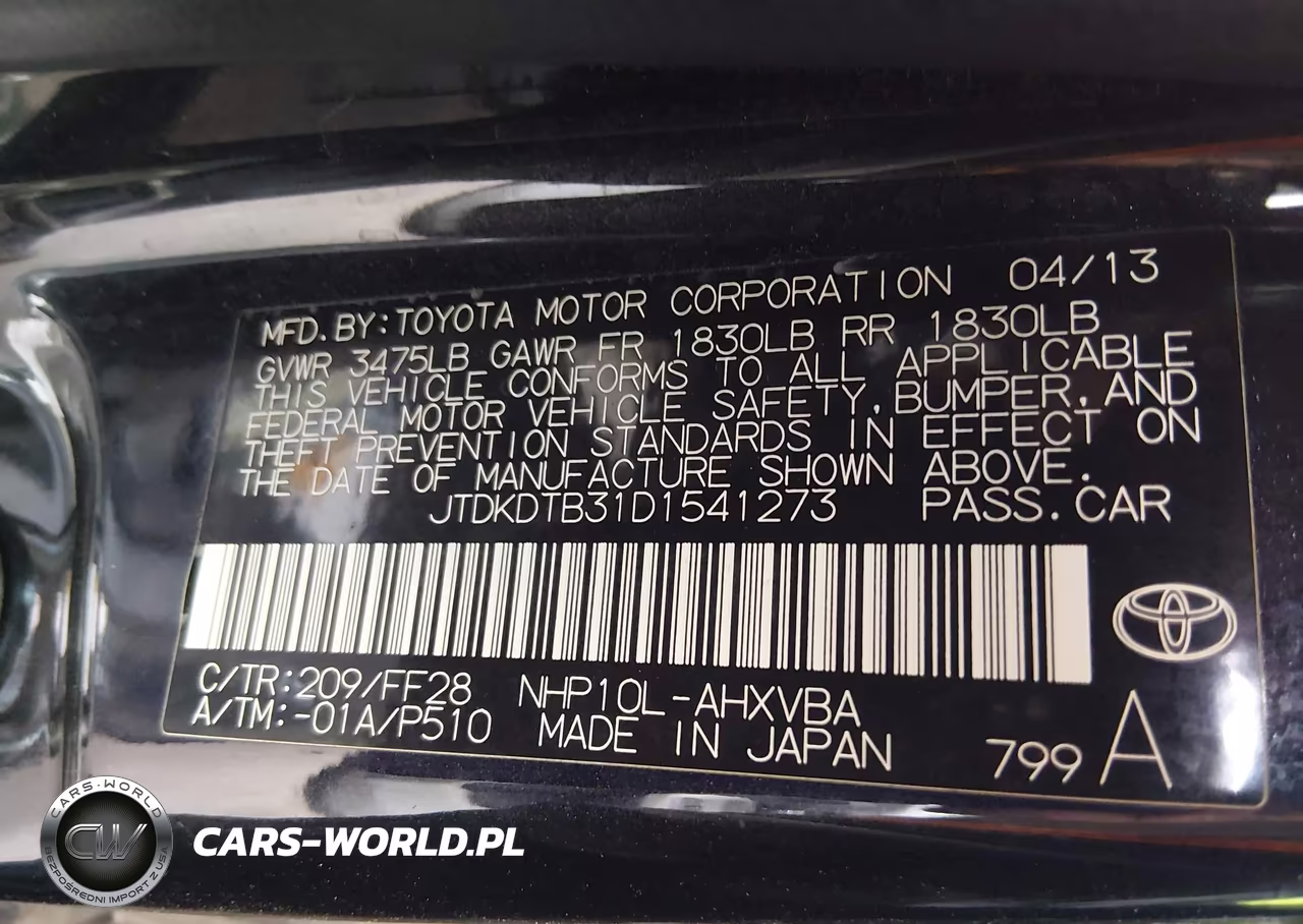 2013 Toyota Prius C Two VIN:JTDKDTB31D1541273 - 9